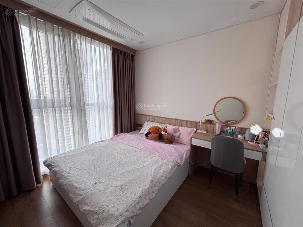 Độc quyền em bán căn 90m2 full đồ đẹp cao cấp terra an hưng