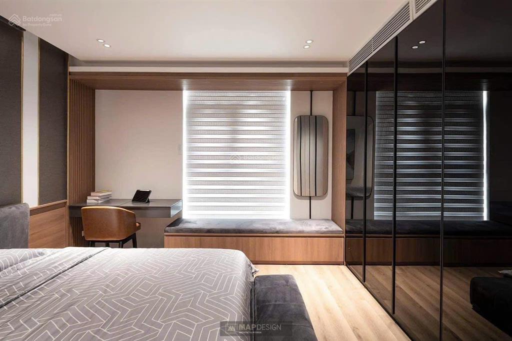 Bán gấp căn 112m2 full đồ đẹp căn góc k50 ban công vườn treo