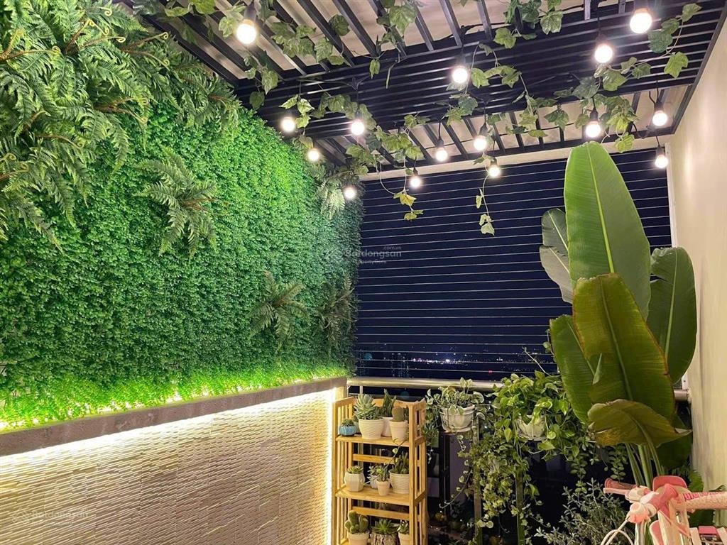 Bán gấp căn 112m2 full đồ đẹp căn góc k50 ban công vườn treo