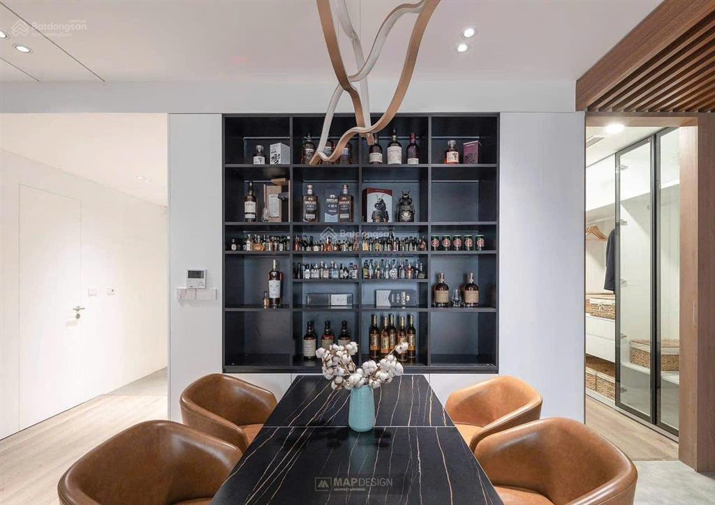 Bán gấp căn 112m2 full đồ đẹp căn góc k50 ban công vườn treo