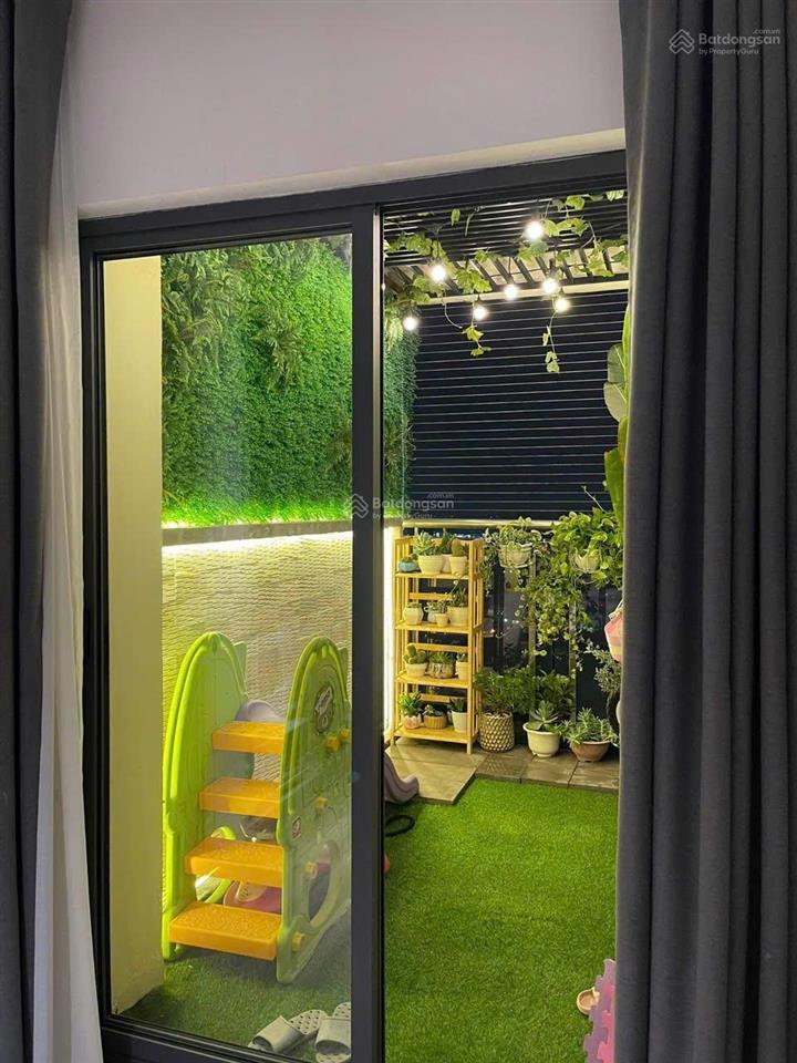 Bán gấp căn 112m2 full đồ đẹp căn góc k50 ban công vườn treo