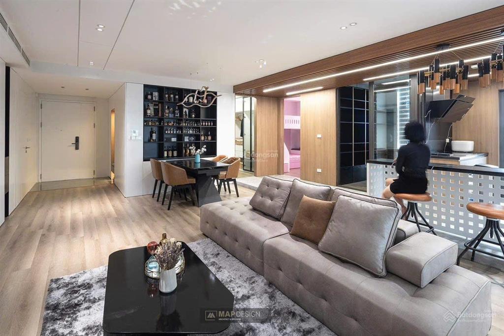 Bán gấp căn 112m2 full đồ đẹp căn góc k50 ban công vườn treo