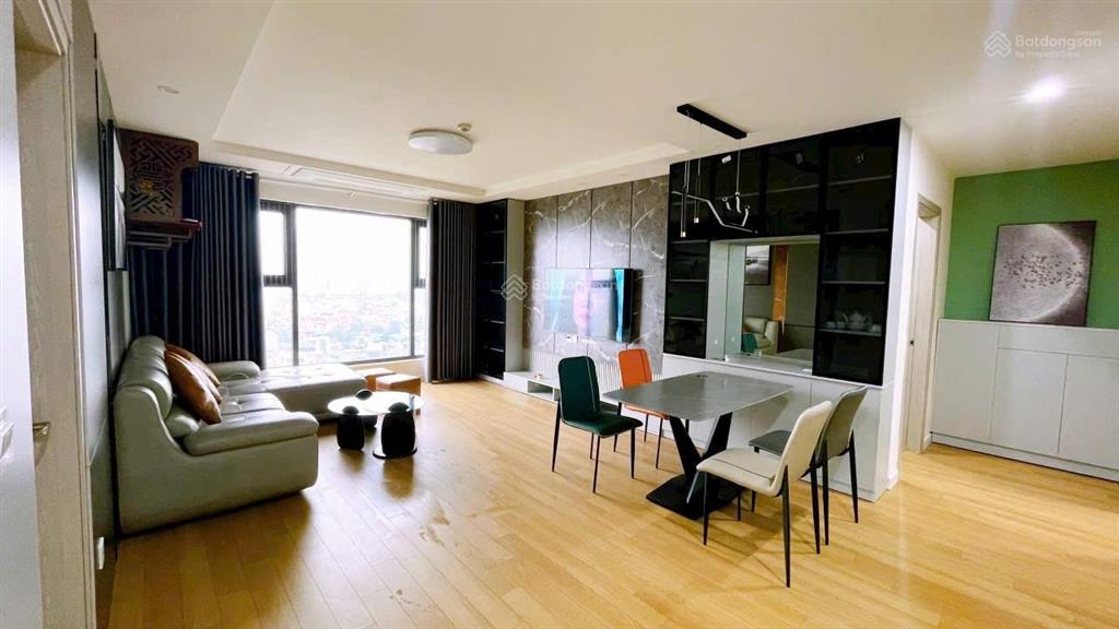 Bán căn 88m2 full đồ đẹp la casta văn phú hướng đông bắc