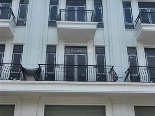 Bán căn shop áp góc mặt đường 30m nối thẳng lên cầu hoàng gia, dự án 384 lê thánh tông