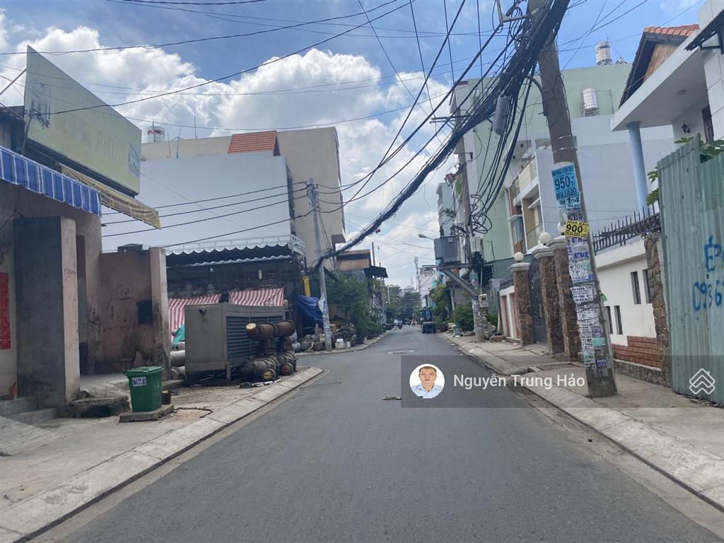 Bán nhà hẻm nhựa 8m thông 1 sẹc phan anh dt 4x16.7m giá 6.6 tỷ tl.