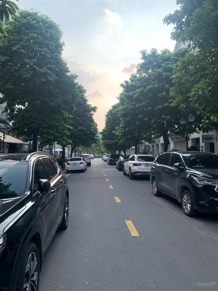 16,5 tỷ! liền kề sao biển 70m2, đông nam xây 5 tầng, 70m tới hồ 24,5ha vinhomes ocean park gia lâm