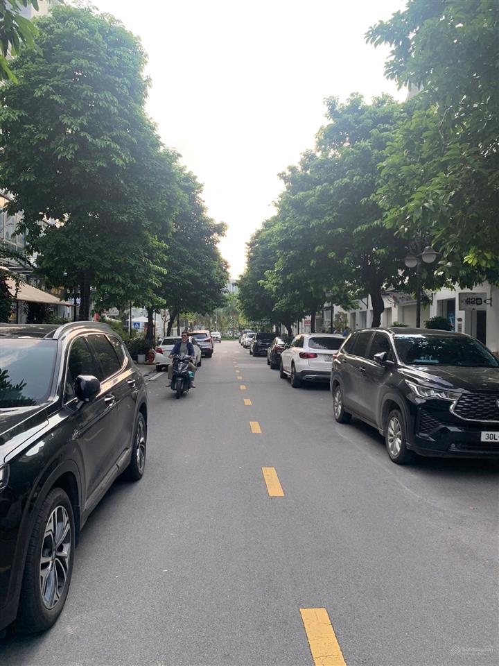 16,5 tỷ! liền kề sao biển 70m2, đông nam xây 5 tầng, 70m tới hồ 24,5ha vinhomes ocean park gia lâm