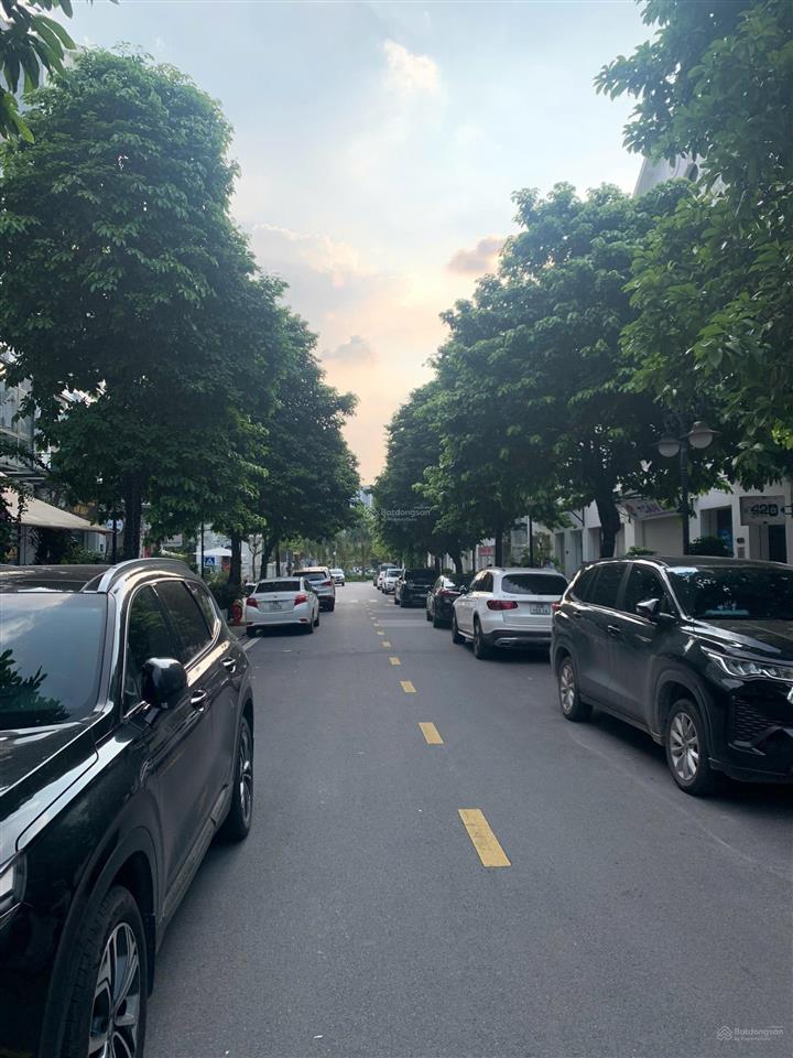 16,5 tỷ! liền kề sao biển 70m2, đông nam xây 5 tầng, 70m tới hồ 24,5ha vinhomes ocean park gia lâm