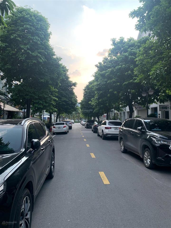 16,5 tỷ! liền kề sao biển 70m2, đông nam xây 5 tầng, 70m tới hồ 24,5ha vinhomes ocean park gia lâm