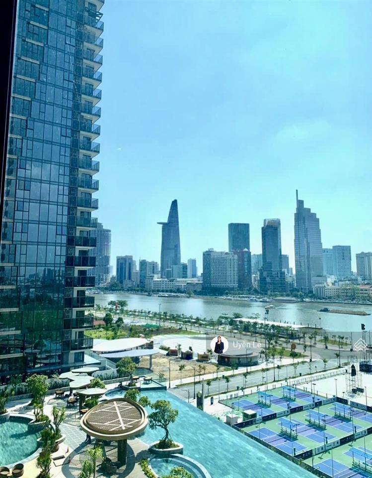 Bán hoa hậu b.02 tại the opera b.09.02 giá bán 42 tỷ all in. view bitexco sông đẹp. ban công dài