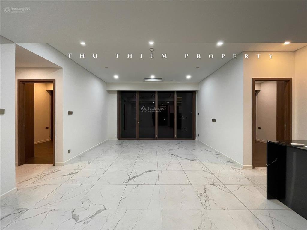 Bán 3pn galleria giá cực hot 42 tỷ sẵn sổ hồng view biteco quận 1 rất đẹp