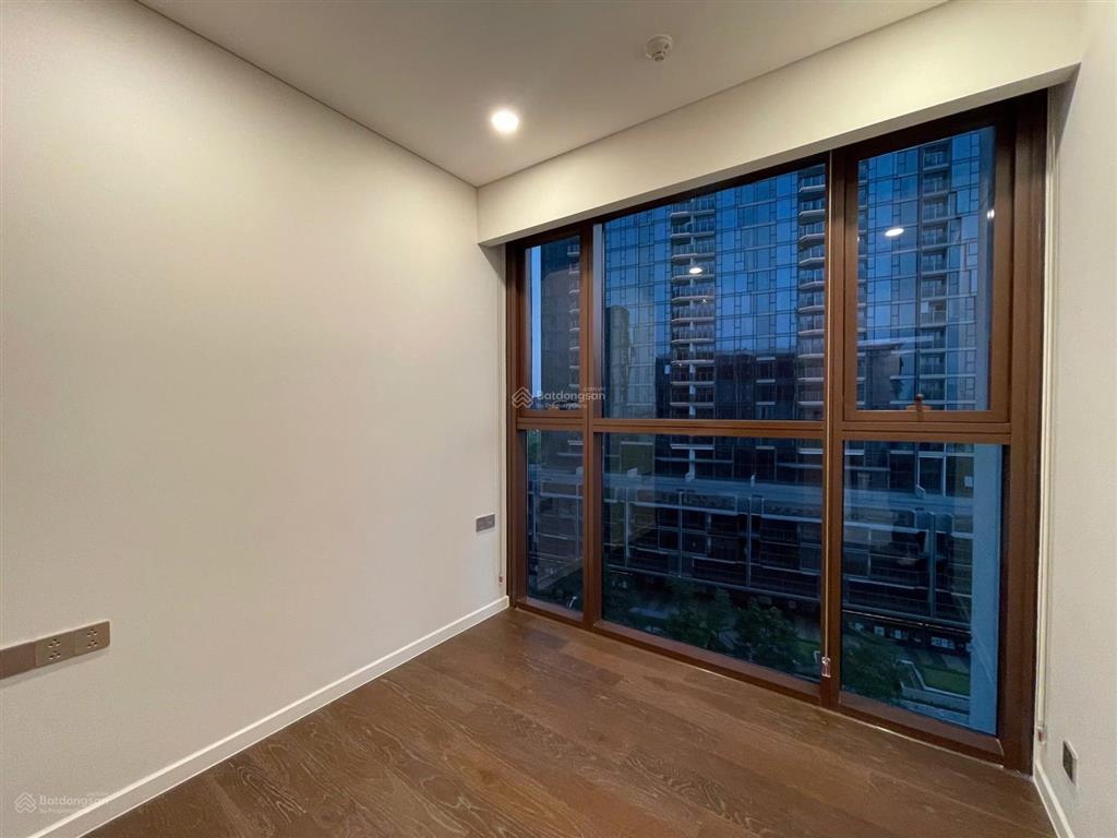 Bán 3pn galleria giá cực hot 42 tỷ sẵn sổ hồng view biteco quận 1 rất đẹp