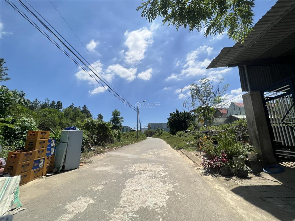 Tái định cư hoà ninh 1 đà nẵng cần bán  đường nhựa 5,5m  hướng đông nam ( hàng hiếm)