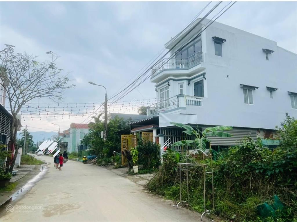 Tái định cư hoà ninh 1 đà nẵng cần bán  đường nhựa 5,5m  hướng đông nam ( hàng hiếm)