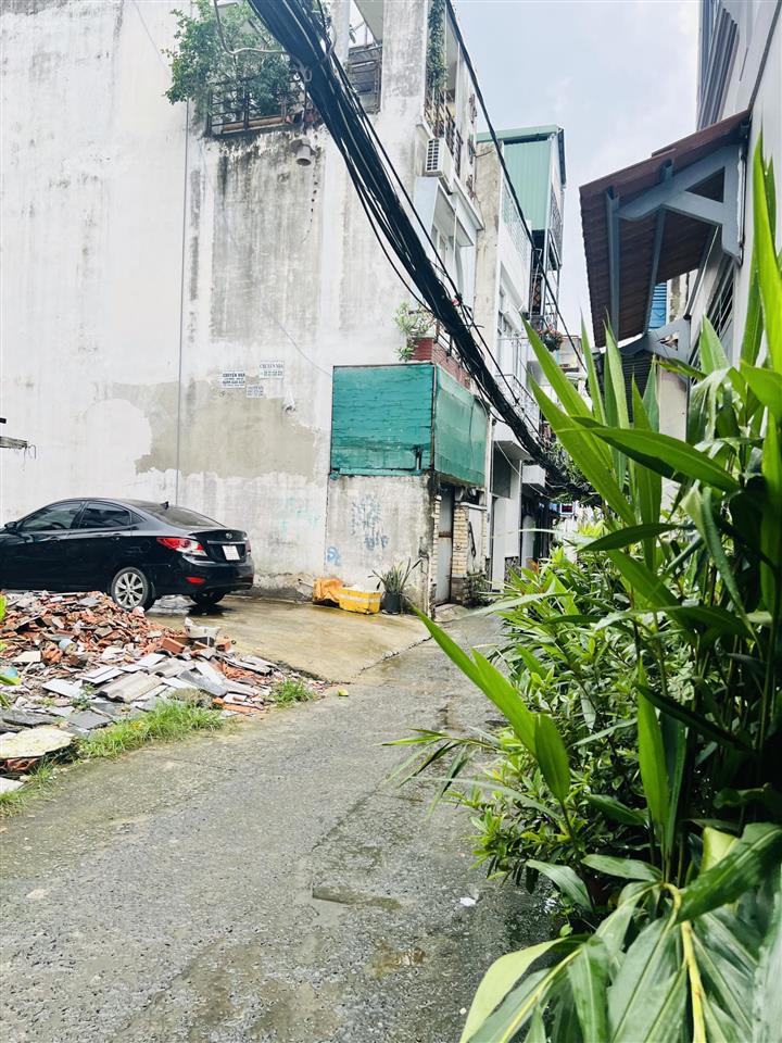 Chủ gửi bán đất góc 2 mặt tiền đường 64 phường bình trưng đông q2 94m2 chỉ 10,x tỷ