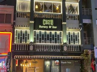 Nhà cho thuê mặt tiền nguyễn thái học, gần phó đức chính quận 1. dt 5x 20m trệt, 3 lầu