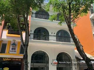 Chính chủ cho thuê nhà mt nguyễn thị minh khai, gần vòng xoay cộng hòa, quận 3