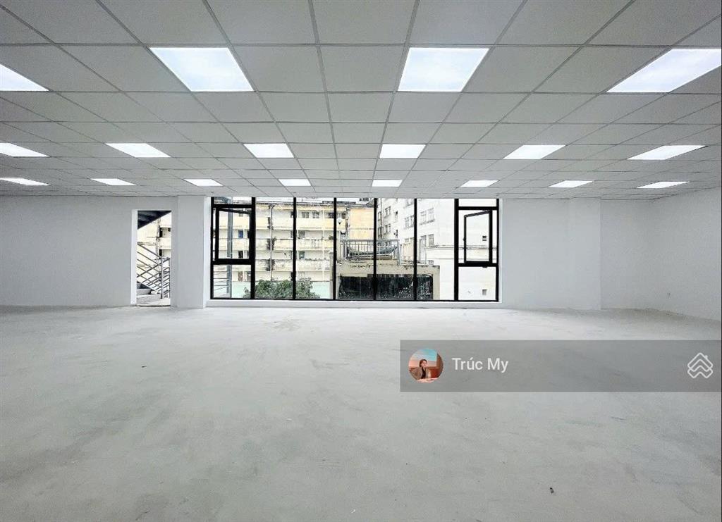 Cho thuê nhà góc 2 mặt tiền an dương vương  lê hồng phong quận 5