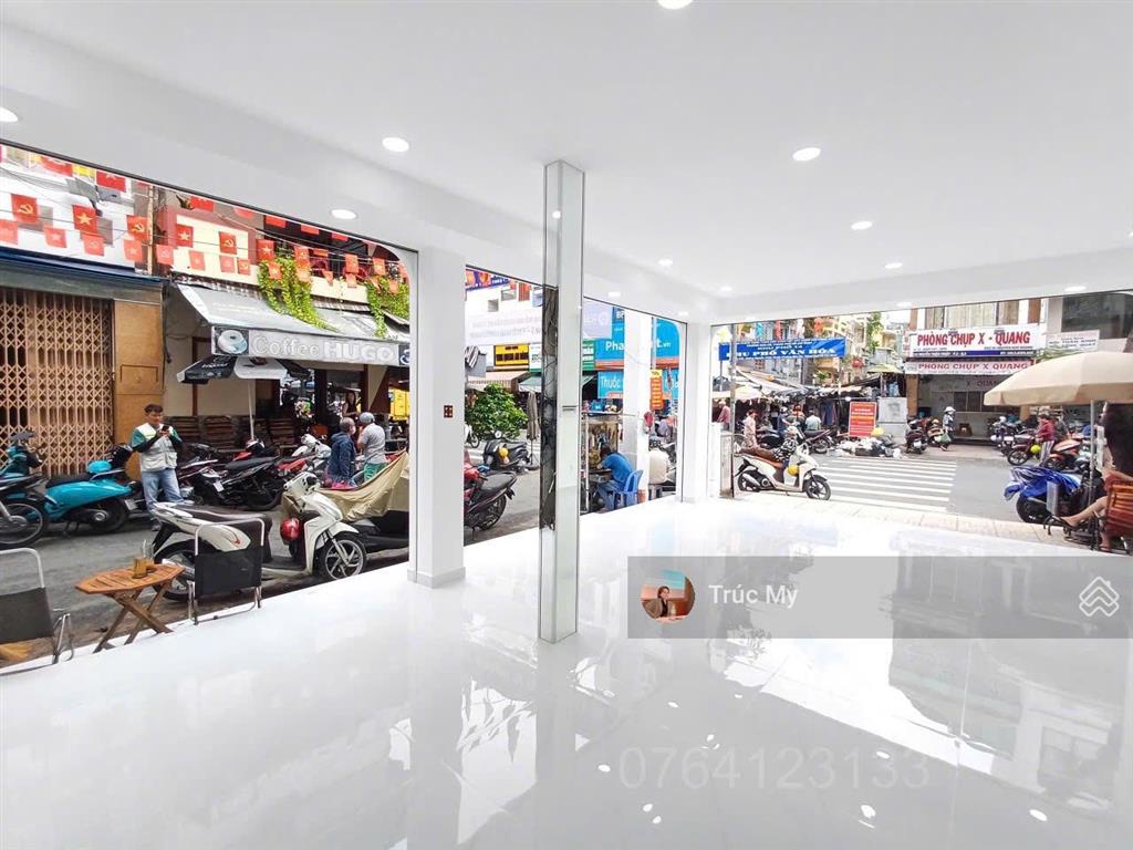 Cho thuê nhà góc 2 mặt tiền sư vạn hạnh, q.10 gần đường ba tháng hai 10 diện tích sử dụng 5 x 20m