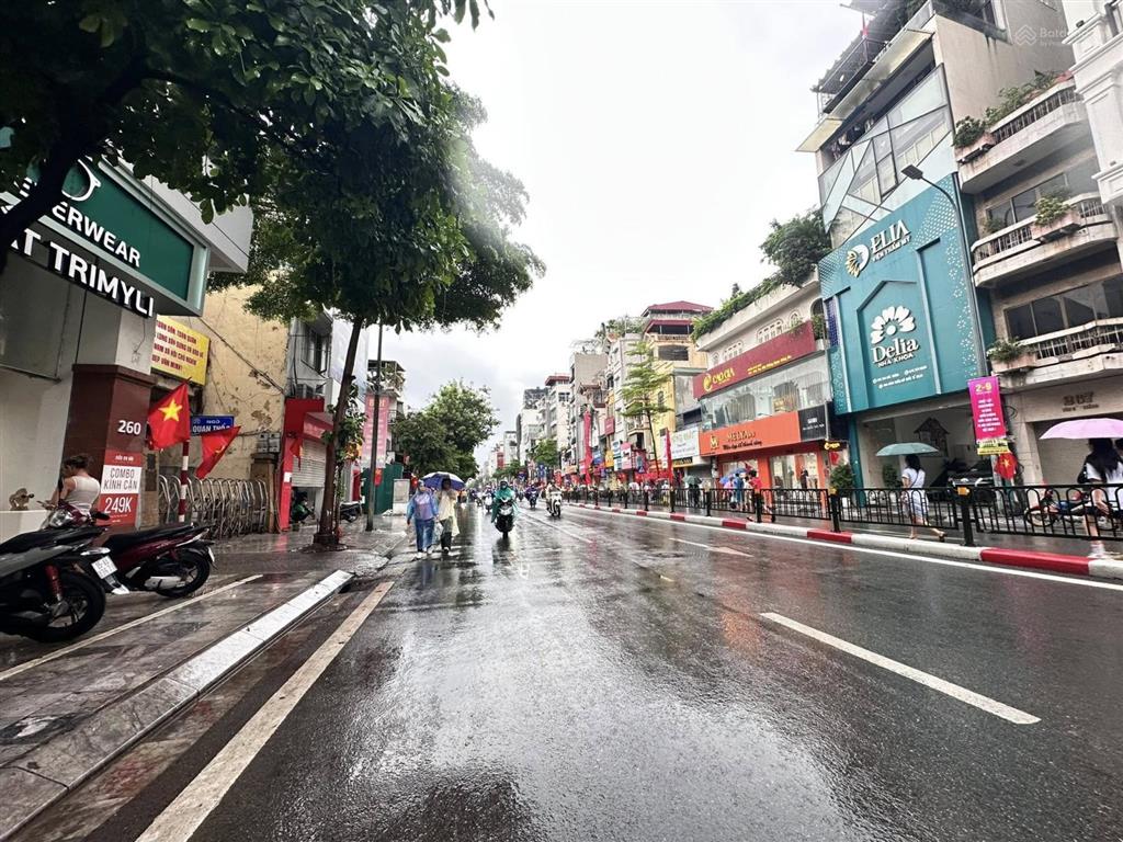 Bán nhà mặt phố tôn đức thắng, đống đa, tiện kinh doanh 5 tầng 38m2 giá 21.3 tỷ