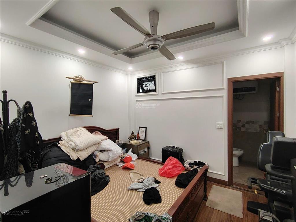 Bán nhà mặt phố tôn đức thắng, đống đa, tiện kinh doanh 5 tầng 38m2 giá 21.3 tỷ