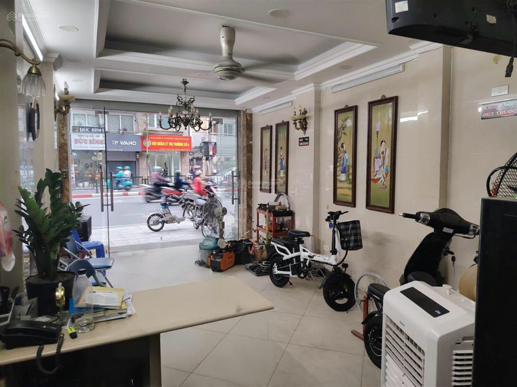 Bán nhà mặt phố tôn đức thắng, đống đa, tiện kinh doanh 5 tầng 38m2 giá 21.3 tỷ