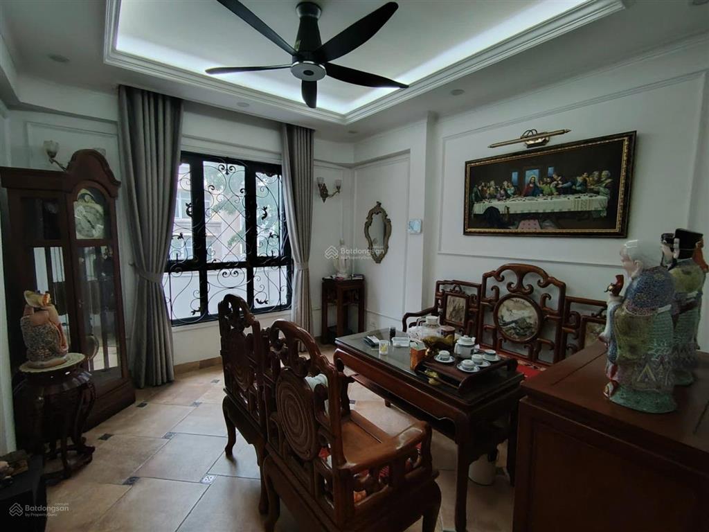 Bán nhà mặt phố tôn đức thắng, đống đa, tiện kinh doanh 5 tầng 38m2 giá 21.3 tỷ