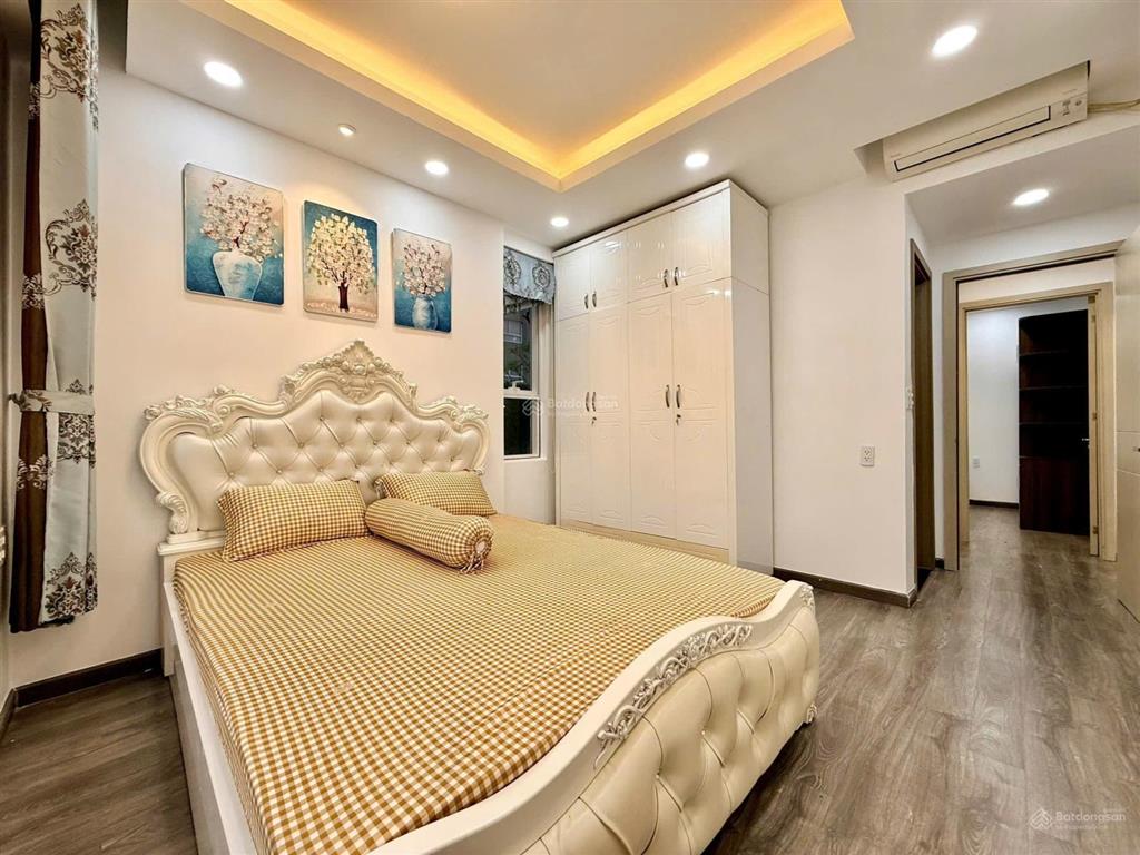 Bán căn hộ cc richstar  tân phú, 90m2, 3pn 2wc nội thất cơ bản, giá 4 tỷ 5  0933 481 ***