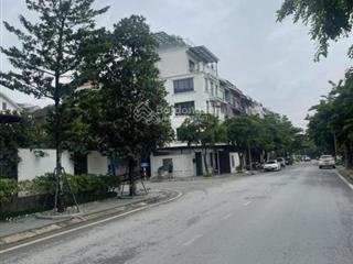 Liền kề kđt xuân phương  trịnh văn bô, 90m2  5 tầng, mặt tiền 6m, view công viên
