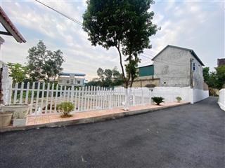 Bán đất tại hòa lạc giá chỉ 19,5 triệu / m2, 100m thổ cư, mặt tiền 8m