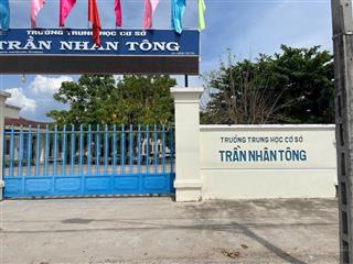Chủ cần tiền bán gấp lô đất diên an gần ngay chợ , cách đường bà đề chỉ tầm 20m 0762 111 ***