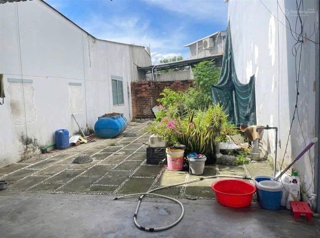 Cần bán lô đất diên an gần ngay chợ cách đường bà đề tầm 20m 0762 111 *** để xem đất