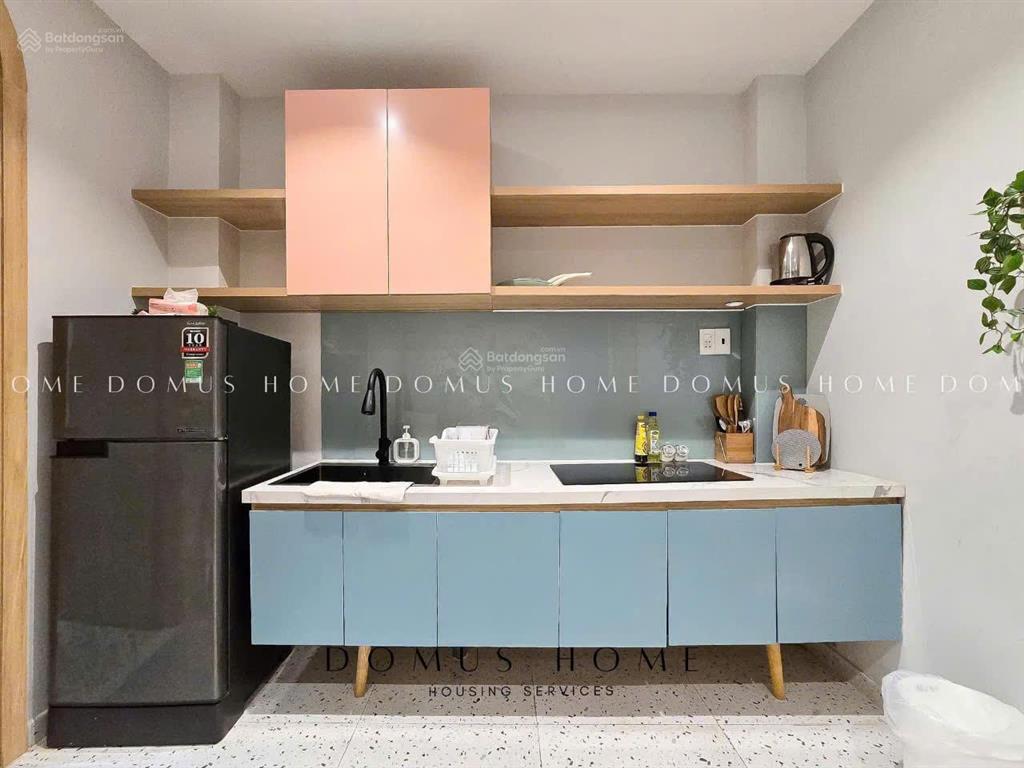 Căn hộ chung cư 1 phòng ngủ, 50m2, full nội thất, ngay cầu công lý, mặt tiền đường