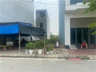 86lk06 áp tràn hướng nam đẹp k lỗi lầm. giá 3250