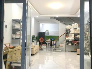 Căn góc nở hậu mặt tiền hẻm 141 đường Tám Danh P4Q8