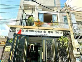 Chủ cần bán gấp nhà chánh nghĩa 1 trệt 2 lầu nhựa thông nhà xây kiên cố nhất chánh nghĩa giá 4,75tỷ