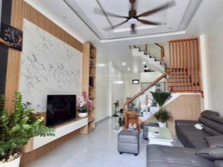 Chủ giảm 300tr còn 3ty950 nhà 1 trệt 2 lầu khu tdc phú mỹ mặt tiền đường n1 nhựa 8m chỉ 3ty950