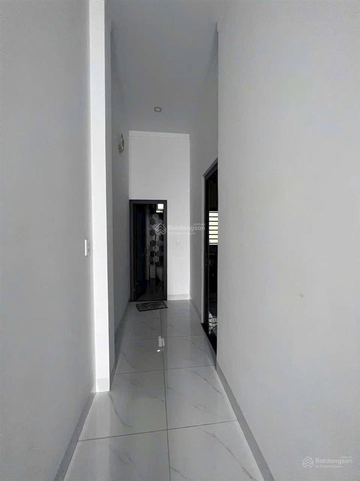 Bán nr 75m2, 3pn, 2wc tại phú mỹ, thủ dầu một, 3,2 tỷ mặt tiền nhựa 5m thông gần biệt thự to đùng