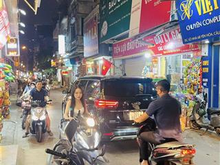 Cần bán gấp nhà 4 tầng, 62m2 mặt phố yên hòa, mặt tiền 4.5m. kinh doanh sầm uất giá chốt 27.9 tỷ