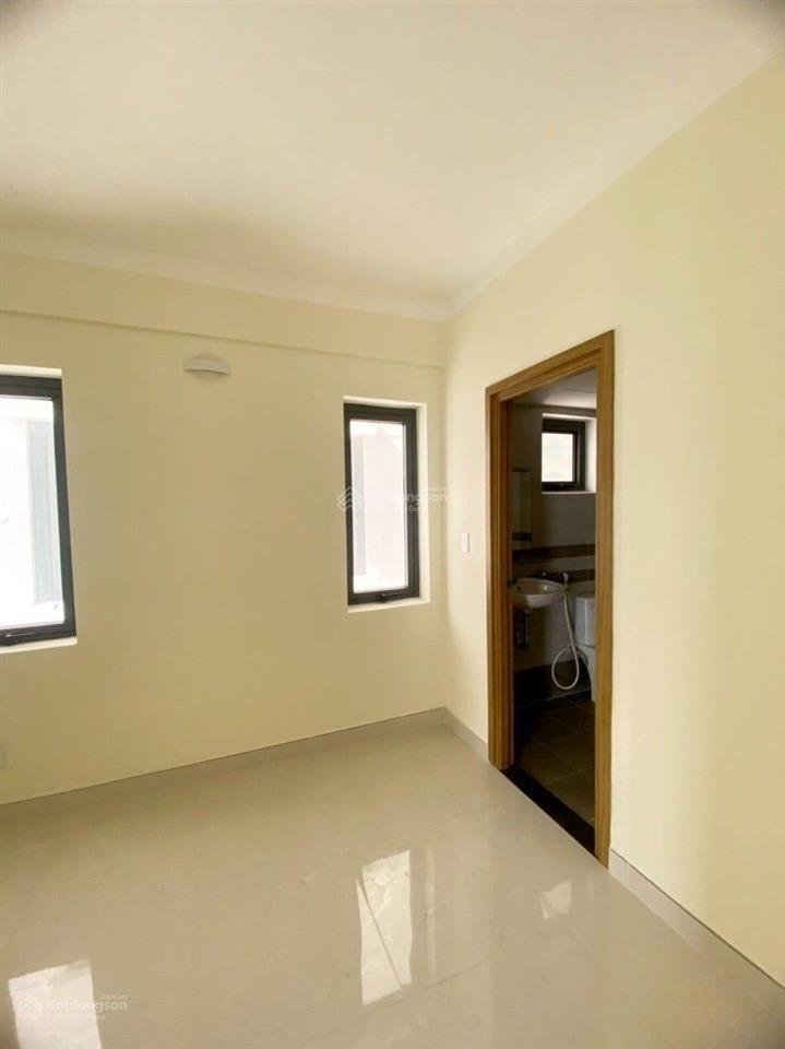 Bán căn 2 phòng ngủ stown phúc an, sát vincom sổ sẵn tiền mặt 400tr công chứng