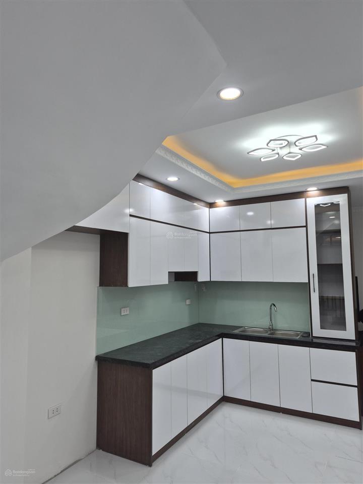 Nhà 5 tầng mặt phố tả thanh oai buôn bán kinh doanh