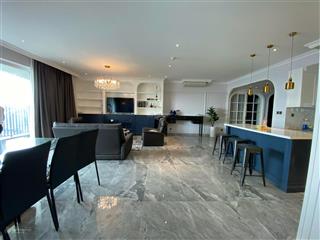 Chính chủ cần bán căn hộ vistar verder 184m2, 4pn, lầu cao, view trực diện sông.