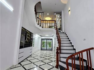 Bán nhà tứ hiệp  thanh trì, 55m2, 5 tầng, cách 10m ra ô tô, ngõ nông, ngay gần chợ tứ hiệp