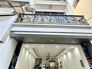 Bán nhà phố vũ miên  tây hồ. 10m ra phố  kd homestay. 45m2 * 7 tầng thang máy.