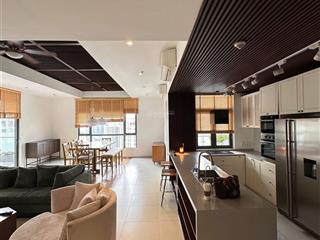 Cần bán căn penthouse 3 phòng ngủ masteri thảo điền  diện tích lớn 260m2  có sân vườn