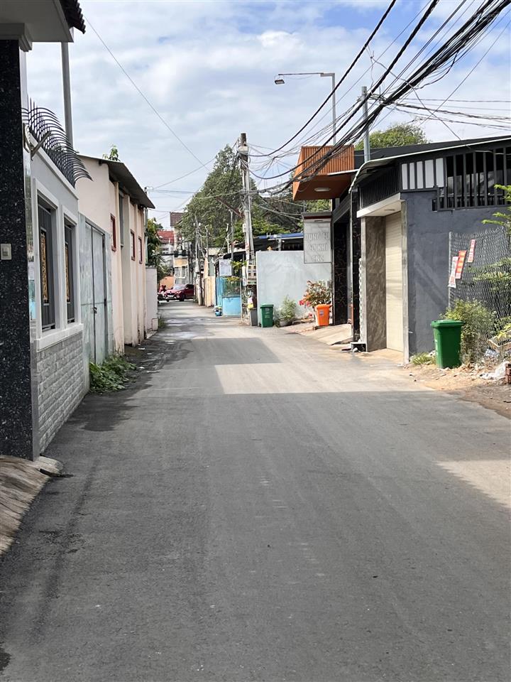 Bán gấp đất shr 65m2 gần aeon hiệp hoà