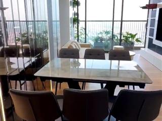 Cần bán căn 86m2 full đồ giá rẻ 6.6 tỷ bao phí toà land mark khoáng nóng lên tận nhà  ecopark