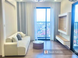 Cần bán căn 68m2 full đồ view sông hồng giá rẻ 3.880 tỷ bao phí oasis ecopark