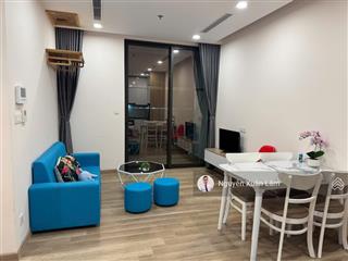 Cần bán 45m2 full đồ view sông hồng toà solforet giá 2,9 tỷ bao phí ecopark