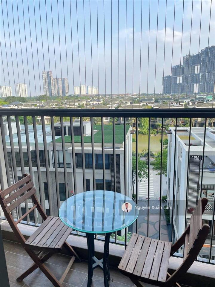 Cần bán căn 97m2 đồ sơ sài hướng đn view vịnh đảo giá 6,430 tỷ bao phí oasis s2 ecopark